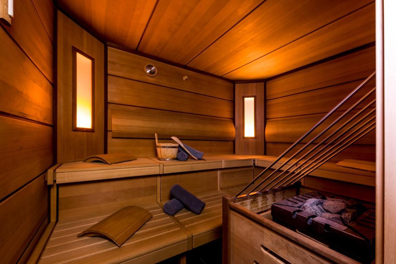 Wohlfuehlhotel Berg Heil Holzgau Ngoại thất bức ảnh