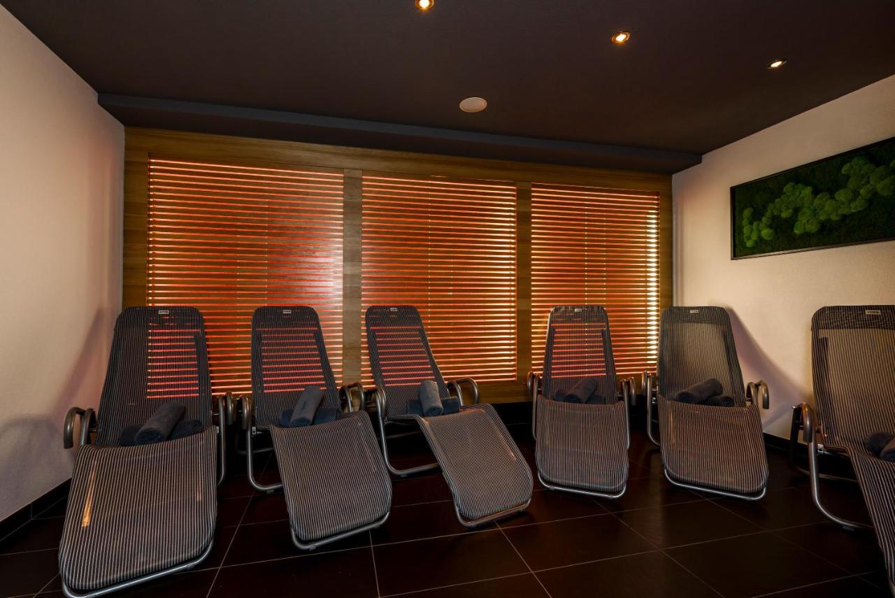 Wohlfuehlhotel Berg Heil Holzgau Ngoại thất bức ảnh