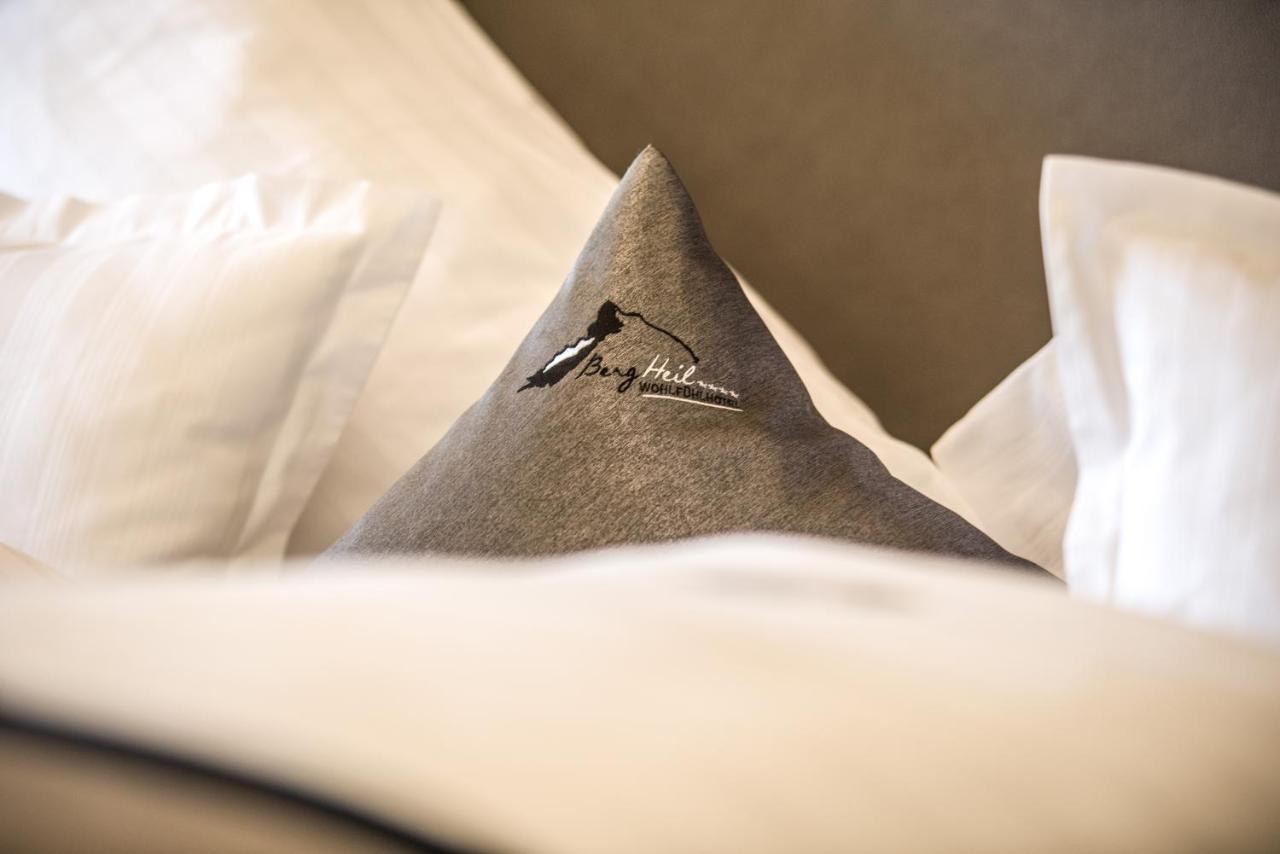 Wohlfuehlhotel Berg Heil Holzgau Ngoại thất bức ảnh