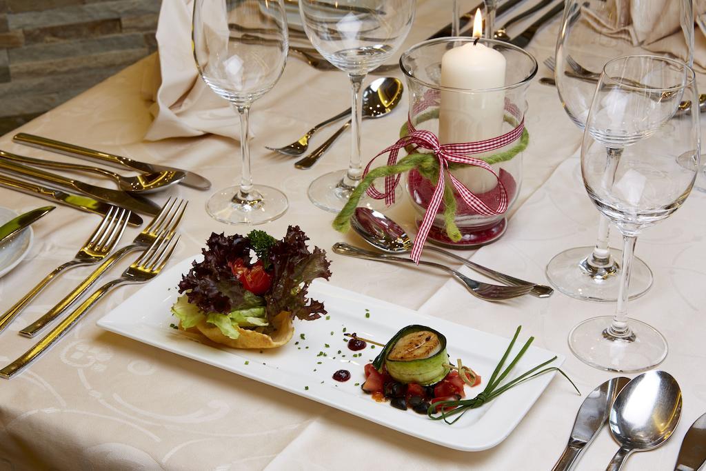 Wohlfuehlhotel Berg Heil Holzgau Ngoại thất bức ảnh